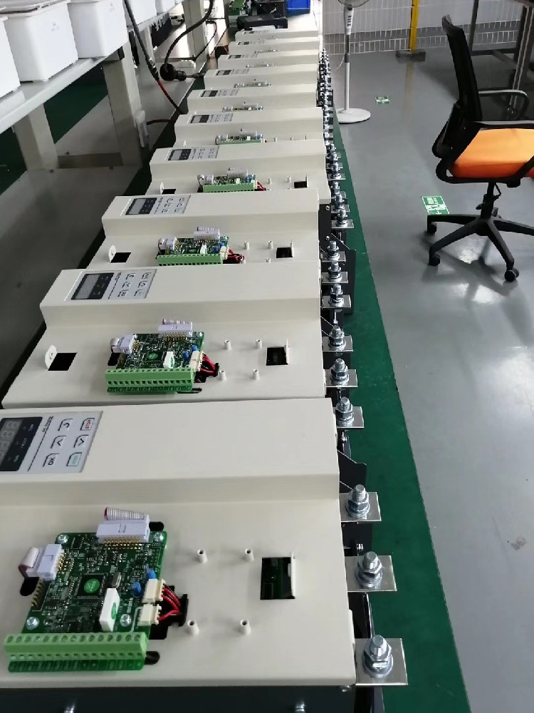 �������������Ƶ����ĳЩ���ó�����ְ���г��������ξ���ʹ����һ����