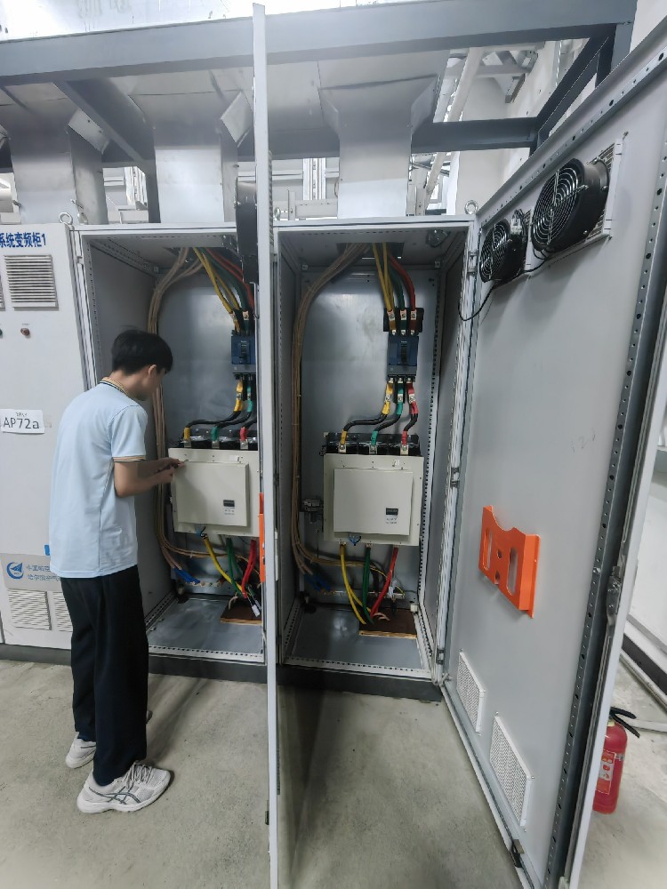 �����������ڼ�������ǰ���£�����¡�ǿ�硢����ȣ��Ŀ���ס�Ա��մ�ʩ����Щ��